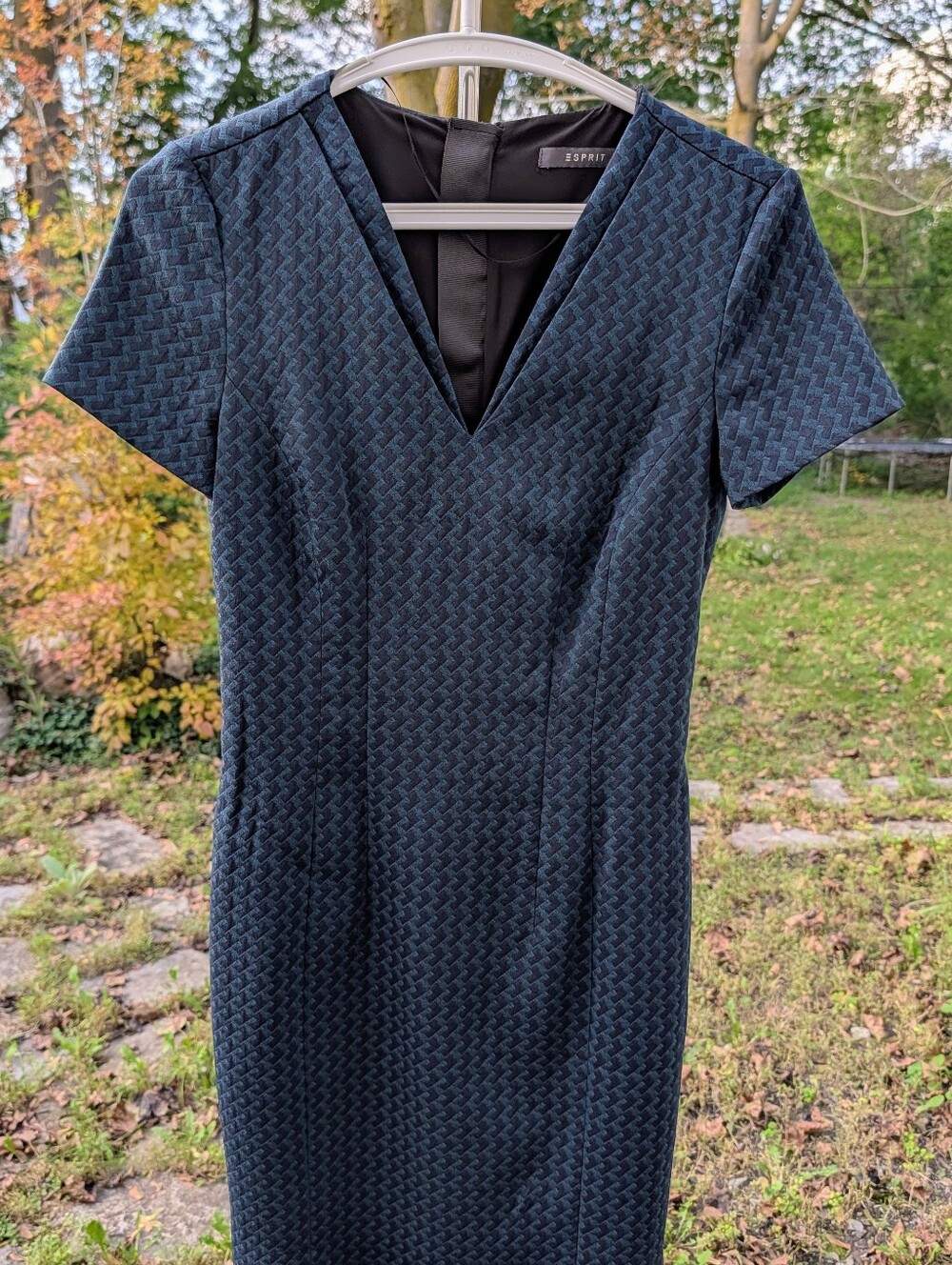 NWT Esprit Sheath Dress With Jacquard Pattern